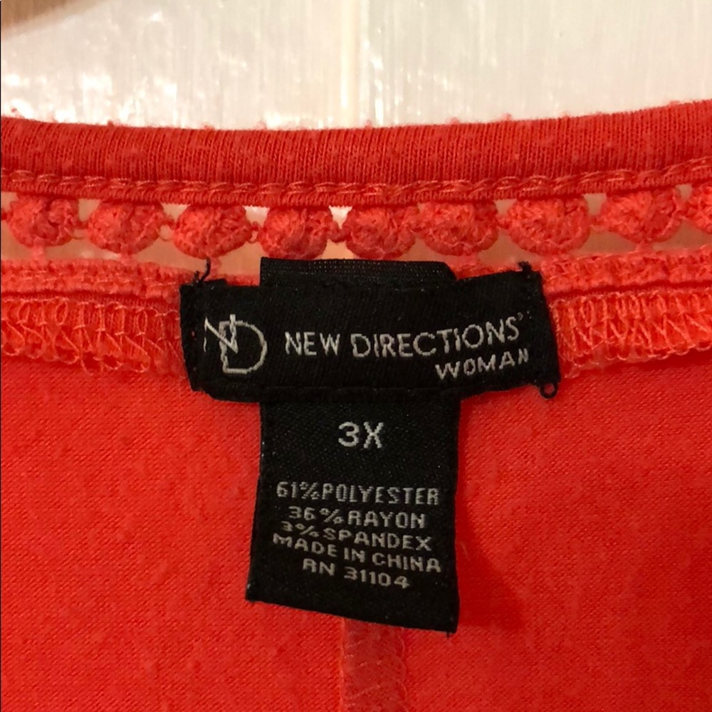 New Directions Top! - Picture 2 of 4